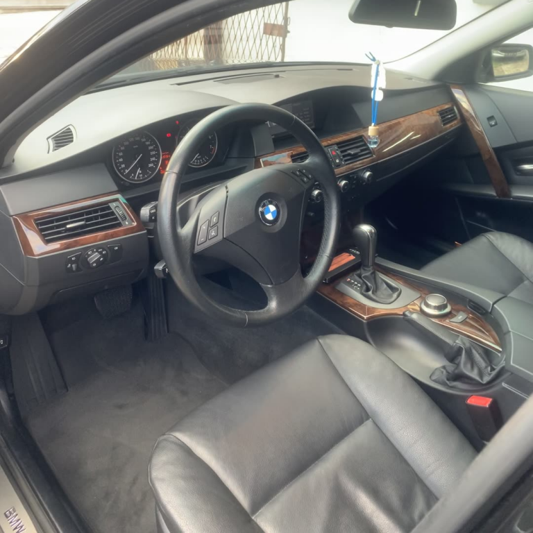 EtaCars BMW 525i 5